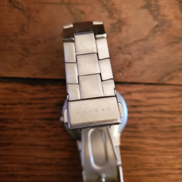 Skagen Steel Wristwatch - Picture 3 of 4